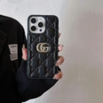Gucci Embossed GG Monogram Metal Logo Premium Leather Luxury Phone Case - 图片 3