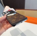 LV Classic Monogram Card Slot Phone Case - 图片 15