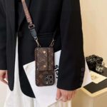 LV Classic Monogram Crossbody Card Holder Phone Case - 图片 3