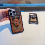 Louis Vuitton Monogram Flip Card Holder Wallet Phone Case - 图片 5