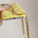 Chanel Style Quilted Wallet Phone Case With Adjustable Chain Crossbody Strap - 图片 12
