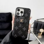 Designer Monogram Card Holder Phone Case with LV & GG Metal Buckle - 图片 15