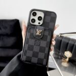 Designer Monogram Card Holder Phone Case with LV & GG Metal Buckle - 图片 19