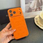 Chanel Precise-Cut Full-Cover iPhone Case | Instant Leather Finish - 图片 4