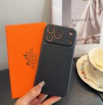 Hermès Style Embossed Leather Texture Full Cover Phone Case - 图片 10