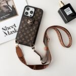Designer Monogram Card Holder Phone Case with LV & GG Metal Buckle - 图片 6