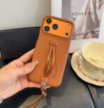 LOEWE Wrist Strap Phone Case - 图片 7