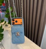 Chanel Denim CC Crossbody iPhone Case with Card Slot - 图片 8