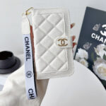 Chanel Style Diamond Quilted Leather Flip Wallet Phone Case with Wrist Strap - 图片 5