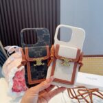 Celine Triomphe Monogram Card Slot Crossbody Phone Case - 图片 14