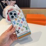 LV New Arrival Gilded Craft Electroplated Glass Phone Case - 图片 11