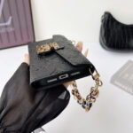 Louis Vuitton Embossed Monogram Wallet Crossbody Phone Bag - 图片 14