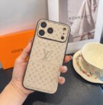 LV Leather Phone Case | Precise Cutouts & Full Edge Protection - 图片 9