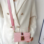 Gucci GG Monogram Embossed Envelope Crossbody Wallet Phone Bag - 图片 24