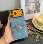 Chanel Denim CC Crossbody iPhone Case with Card Slot - 图片 5