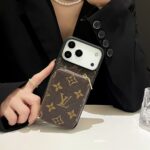 Louis Vuitton & Burberry Monogram Zipper Wallet Phone Case - 图片 5
