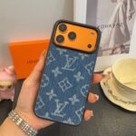 Louis Vuitton Monogram Denim Fabric Luxury Shockproof Phone Case - 图片 2