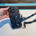 LV Classic Monogram Crossbody Card Holder Phone Case - 图片 5