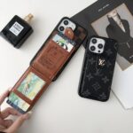 Designer Monogram Card Holder Phone Case with LV & GG Metal Buckle - 图片 11