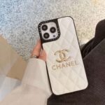 Chanel Classic Diamond Quilted Leather Phone Case - 图片 2