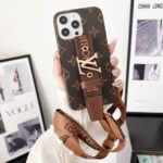 Louis Vuitton Classic Monogram Wrist Strap Luxury Phone Case - 图片 2