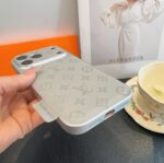 LV Star Series Embossed Phone Case - 图片 14