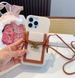 Celine Triomphe Monogram Card Slot Crossbody Phone Case - 图片 8