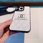 Chanel Classic Diamond Quilted Leather Phone Case - 图片 8