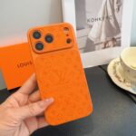 Louis Vuitton Embossed Monogram Full Cover Luxury Phone Case - 图片 8