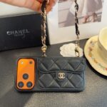 Chanel Quilted Caviar Leather Card Holder Chain Strap Luxury Phone Case - 图片 7
