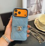 Chanel Denim CC Crossbody iPhone Case with Card Slot - 图片 6