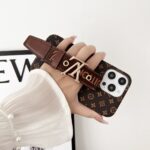 Louis Vuitton Classic Monogram Wrist Strap Luxury Phone Case - 图片 17
