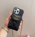 Chanel Style Quilted Leather Phone Case with Crossbody Chain & Card Pocket - 图片 3