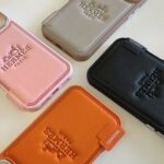 Hermès Paris Embossed Leather Card Slot Luxury Phone Case - 图片 5