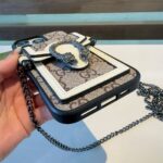 Gucci Dionysus Snake Head Leather Phone Case with Card Slot & Crossbody Strap - 图片 15