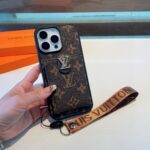 LV Classic Monogram Full Coverage Case - Top & Bottom Card Slots   Lanyard - 图片 3