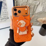 LV Monogram Cute 3D Vivienne Doll Card Holder Stand Luxury Phone Case - 图片 6