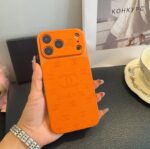 Chanel Precise-Cut Full-Cover iPhone Case | Instant Leather Finish - 图片 2