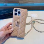 Chanel Style Quilted Leather Flip Card Holder Phone Case With Gold Chain Crossbody Strap - 图片 21