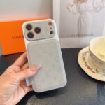 LV Star Series Embossed Phone Case - 图片 15