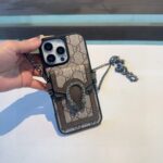 Gucci Dionysus Snake Head Leather Phone Case with Card Slot & Crossbody Strap - 图片 3