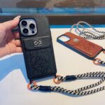 Loewe Style Leather Card Holder Phone Case with Crossbody Woven Strap - 图片 3