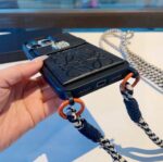 Loewe Style Leather Card Holder Phone Case with Crossbody Woven Strap - 图片 7