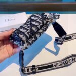 Dior Montaigne Card Holder Phone Case Embroidered Strap - 图片 5
