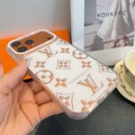 Louis Vuitton Transparent Glitter Monogram Electroplated Luxury Shockproof Phone Case - 图片 7