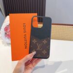 LV Classic Monogram Card Slot Phone Case - 图片 11