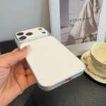 Chanel Precise-Cut Full-Cover iPhone Case | Instant Leather Finish - 图片 15