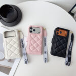 Chanel Style Diamond Quilted Leather Flip Wallet Phone Case with Wrist Strap - 图片 3