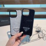 Prada Style Full Diamond Glitter Phone Case With Crossbody Chain Strap - 图片 5