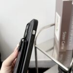 Designer Monogram Card Holder Phone Case with LV & GG Metal Buckle - 图片 21
